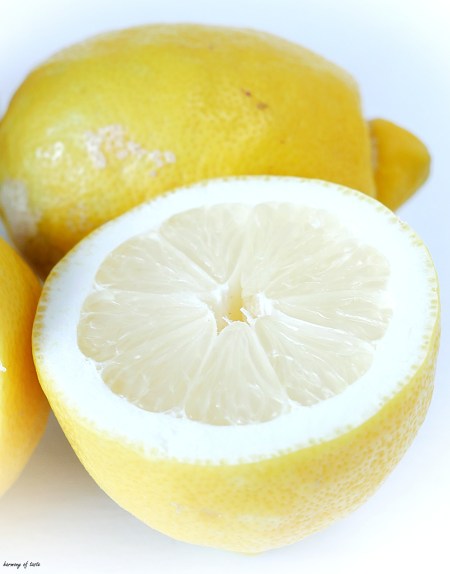 detox drink lemon